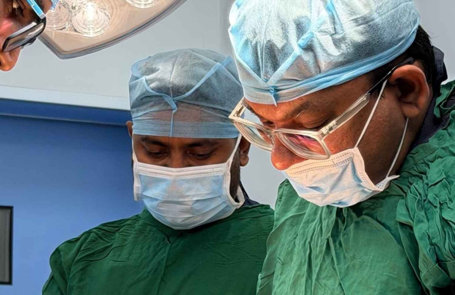 You are currently viewing How to Choose the Best Colorectal Surgeon in Surat